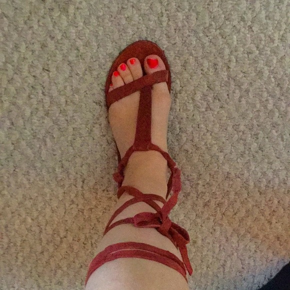 Free people * free! READ* gladiator flats shoes sandals leather  37 6.5 - Picture 1 of 2
